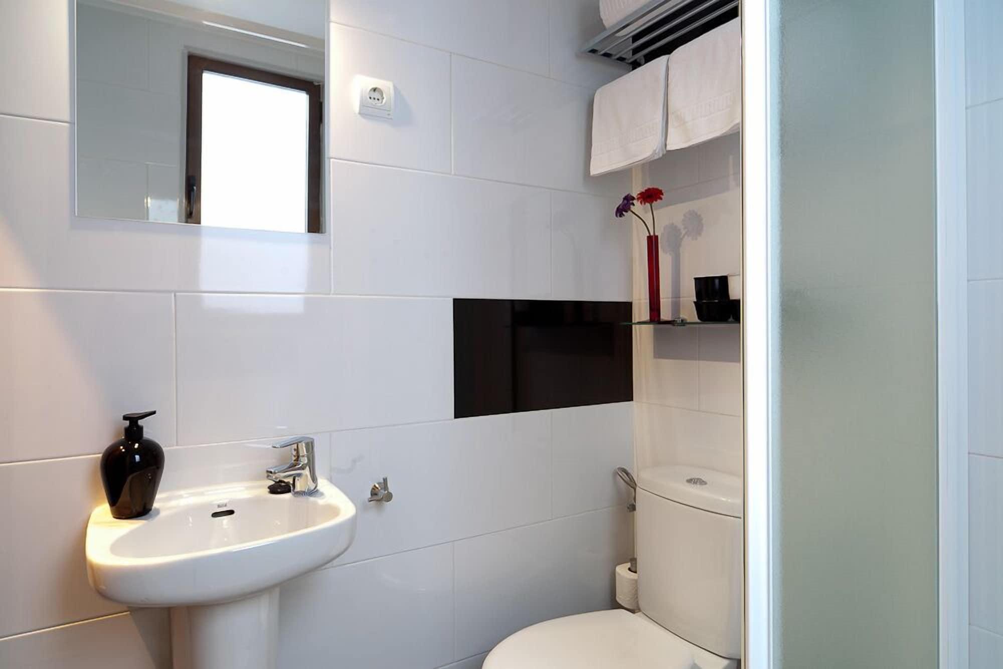 Thc Tirso Molina Hostal Madrid