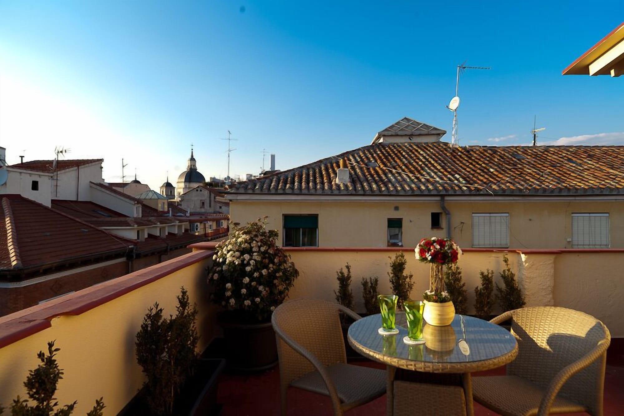 Hostal Thc Tirso Molina