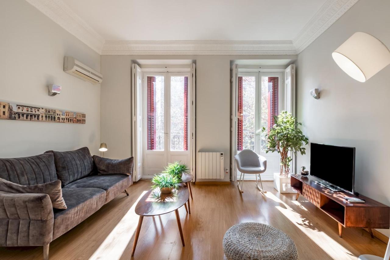 Apartamento 2 Bedrooms 2 Bathrooms Furnished - Plaza De España - Modern - Mintystay *