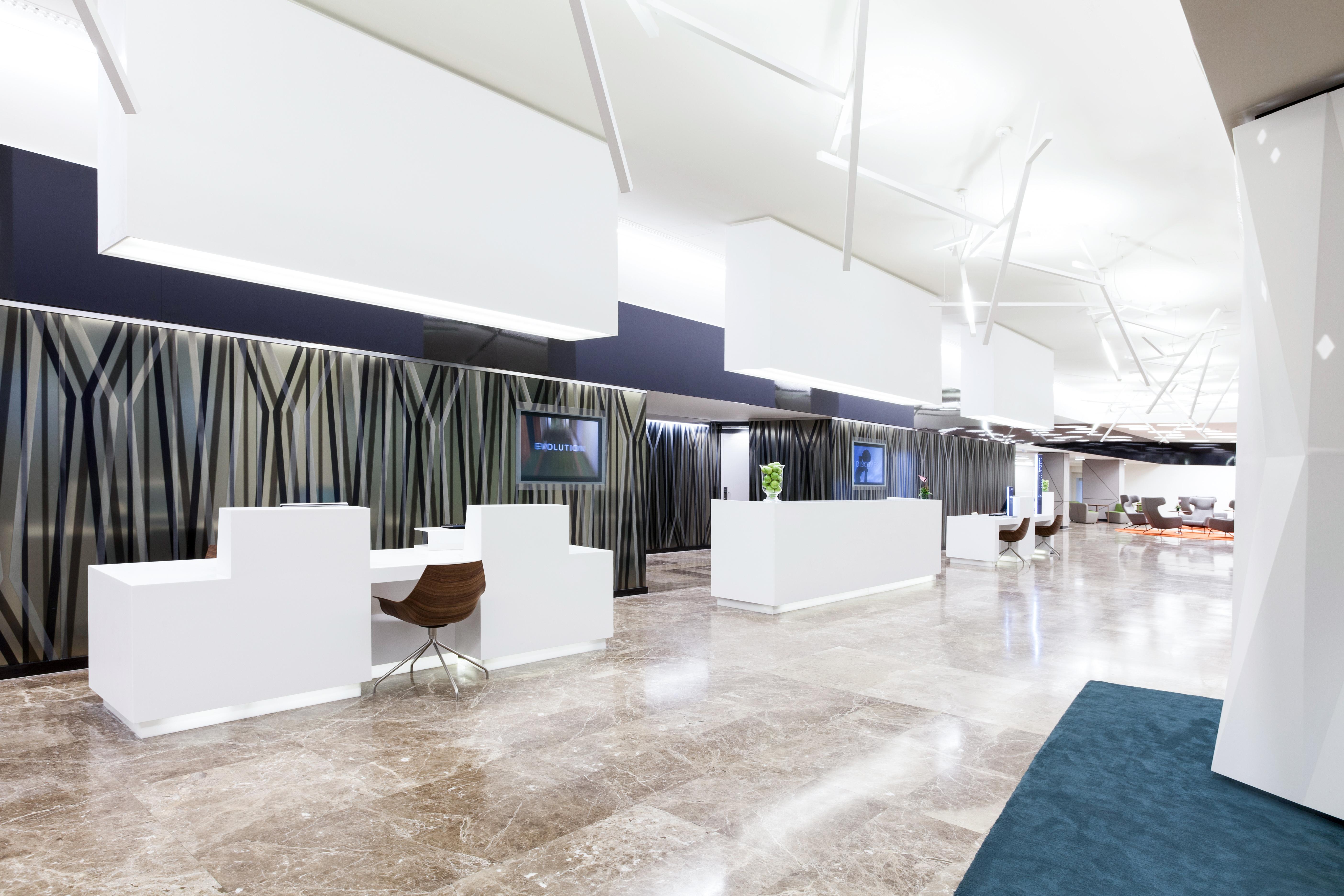 Novotel Center Hotel 4*