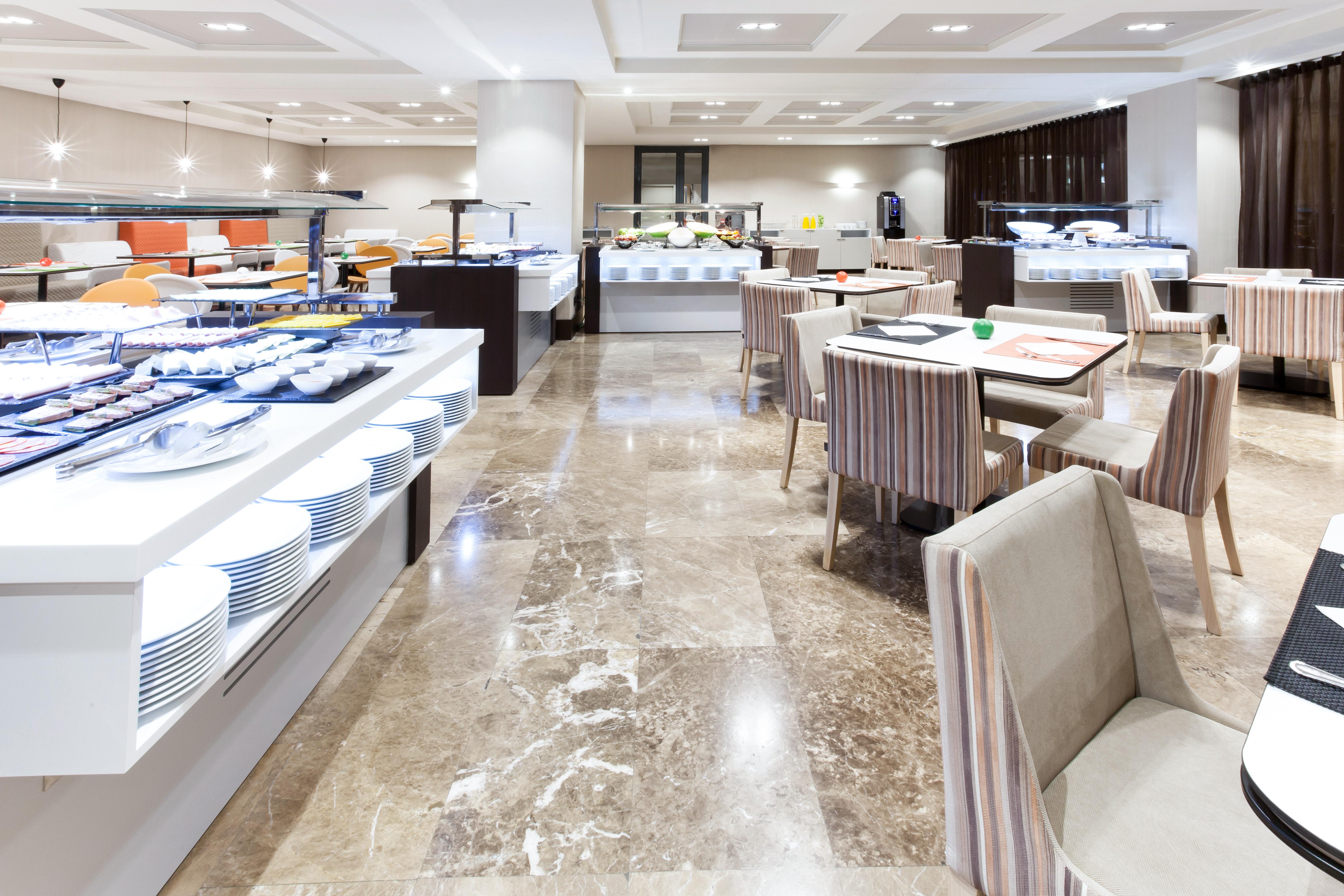 Novotel Center 4*