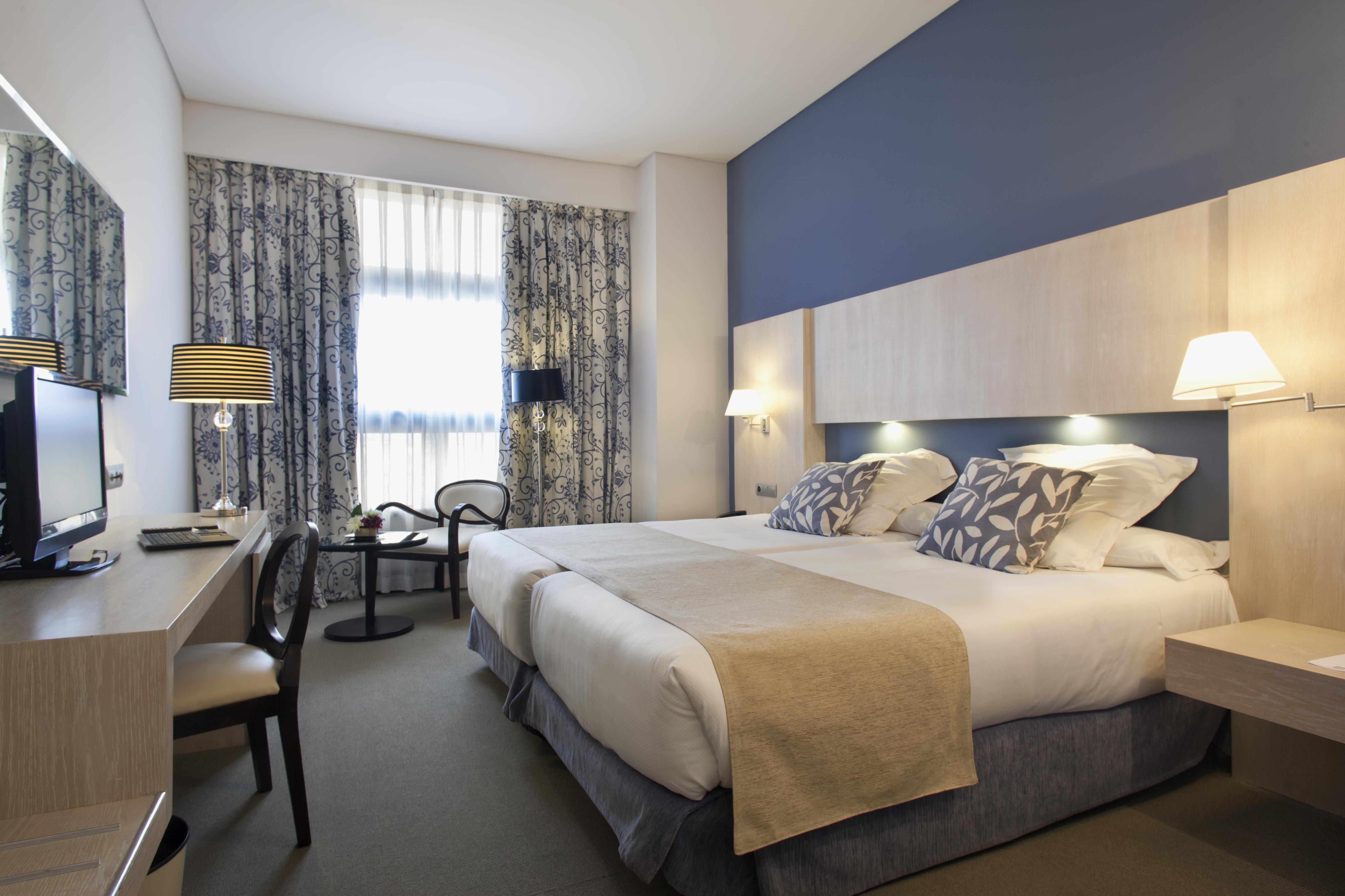 Hotel Nuevo Boston 4*