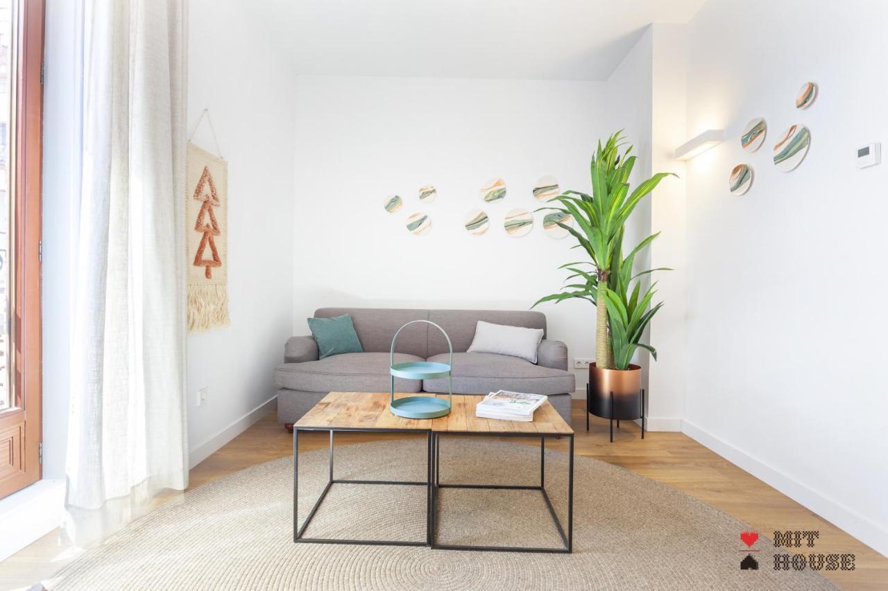Apartamento Mit House Bellas Artes En Madrid