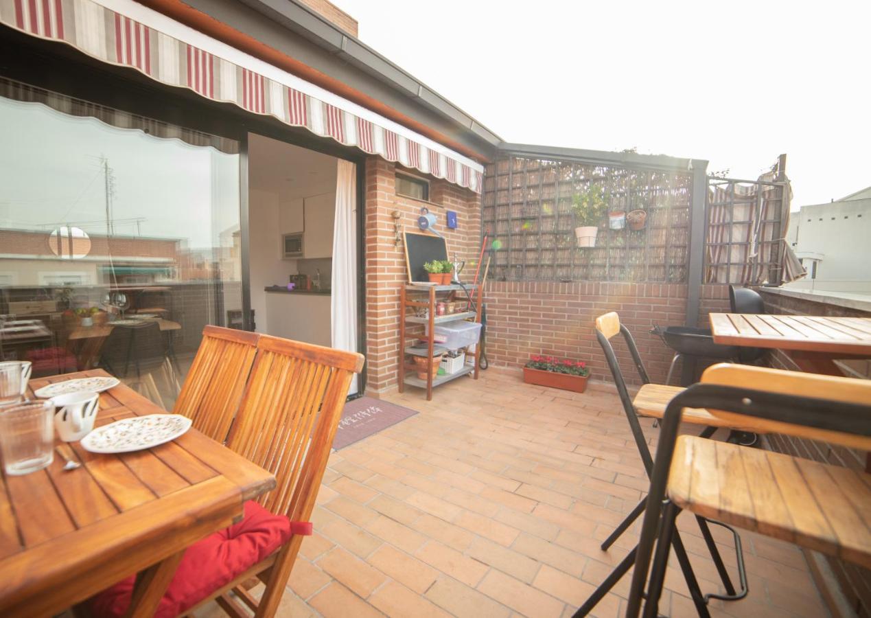 Precioso ático Con Gran Terraza Centro Usera Apartamento *