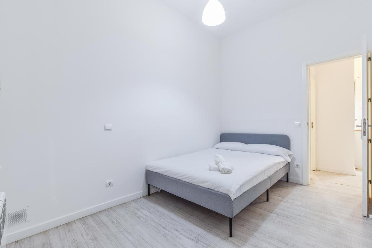 Apartamento Amplio Apartamento En Malasana Para 6 Personas *