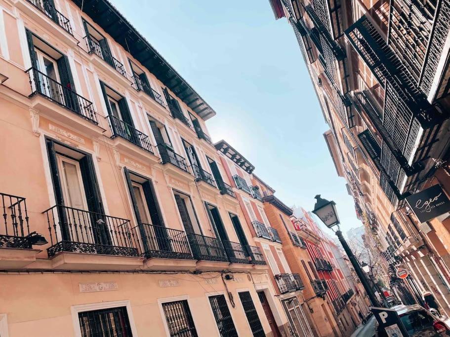 El Botones - Nuevo De Diseno Barco Apartamento