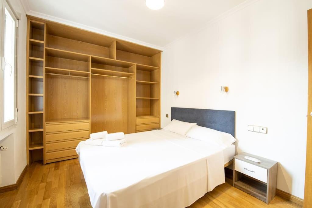 Amplio Apartamento Situado A 10 Minutos Del Retiro *