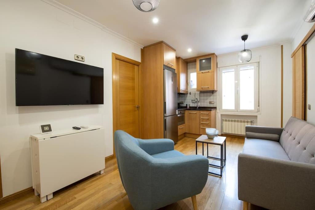 Amplio Apartamento Situado A 10 Minutos Del Retiro *