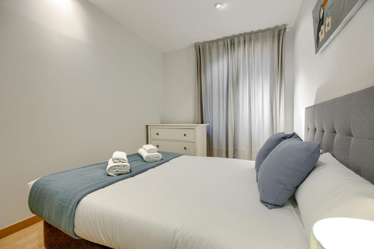 Apartamento Callao - De 1 *