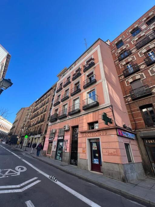Punta Me Beautiful In Plaza Espana Apartamento Madrid