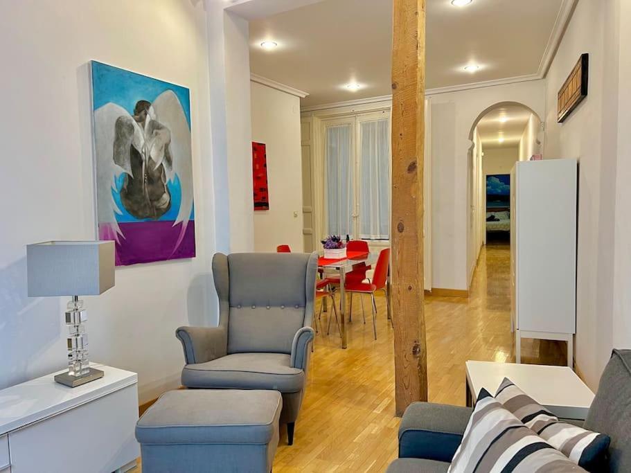 Apartamento Alojamiento Entero Centro: Piso . Chueca *