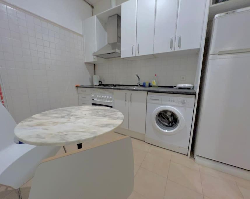 Apartamento Alojamiento Entero Centro: Piso . Chueca *