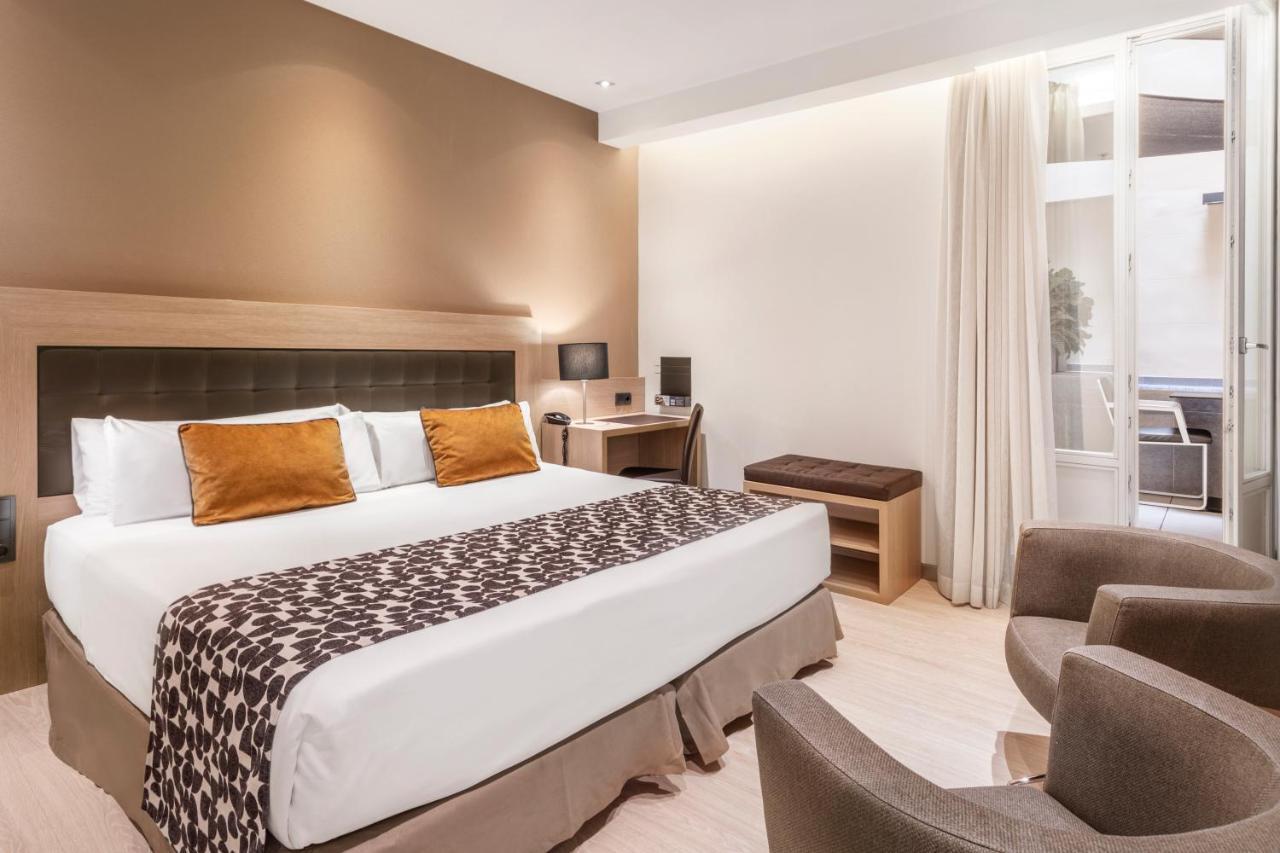 Hotel Catalonia Plaza Mayor 4*