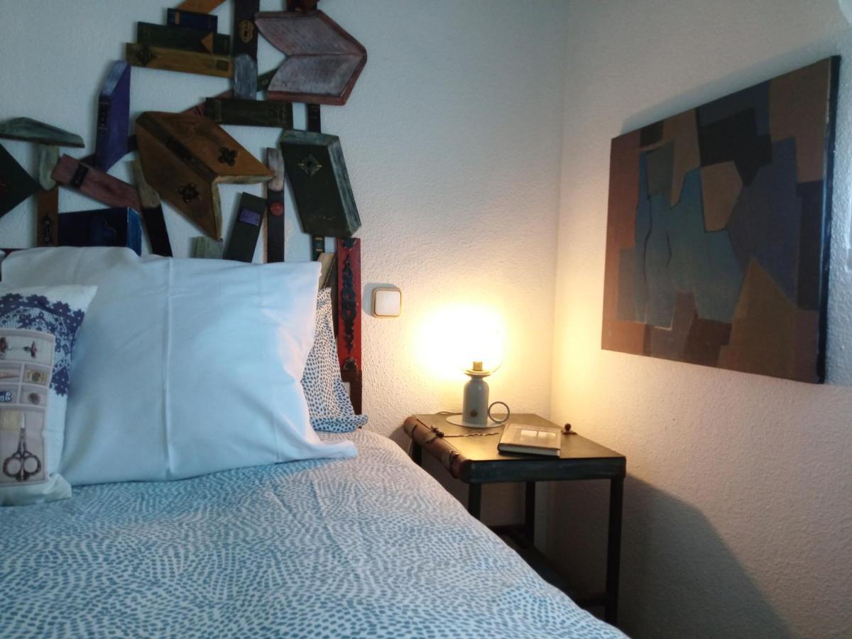 Cálido Y Bien Comunicado Habitación en casa particular