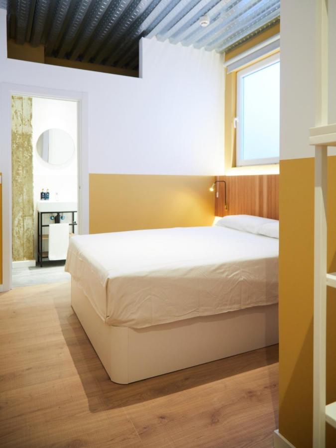 Bright Ensuite In Madrid, Sk Apartment