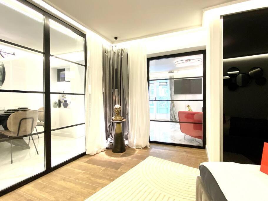 Gran-via Luxury Flat 3bd City Center + Terrace + Ac Apartamento *