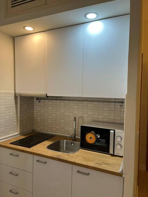 Amazing Apt 1 Hab 4pax En La Plaza De Chueca Apartamento