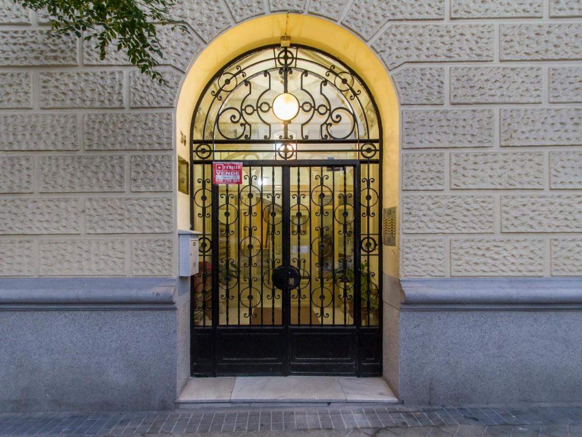Centrico Y Moderno. Chamberi. 4 Personas, 2 Banos Apartamento *