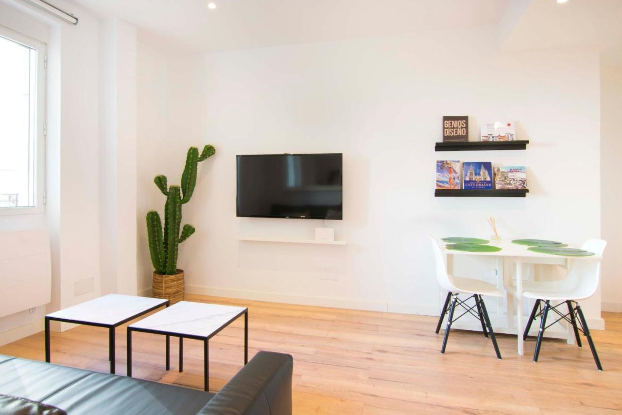 1 Bedroom 1 Bathroom Furnished - Salamanca - Executive Style - Mintystay * Madrid