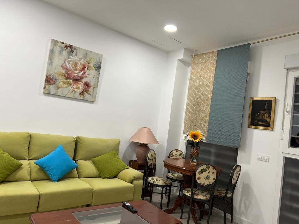 Aparment La Elipa Apartamento Madrid