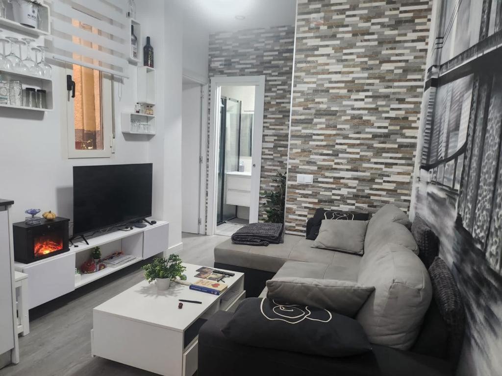 Apartamento Embajadores, Moderno Y Centrico 4 *
