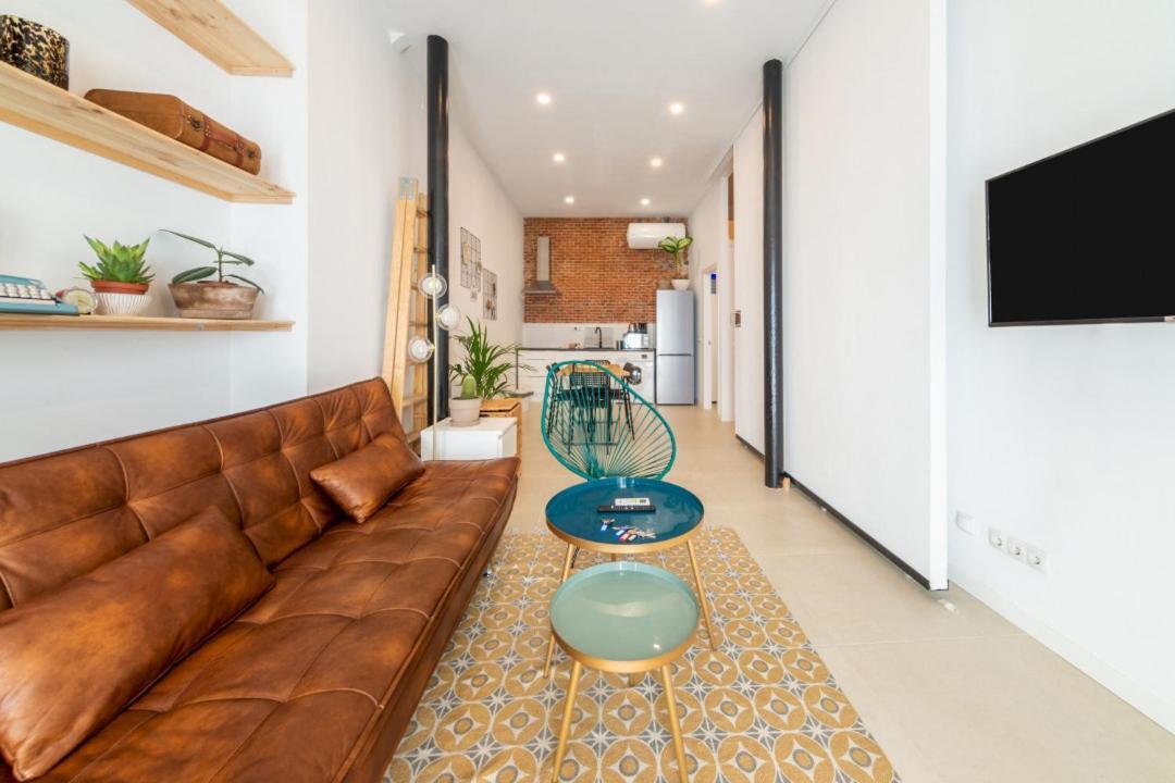 2 Bedrooms 1 Bathroom Furnished - Lavapies - Modern Cozy - Mintystay Madrid