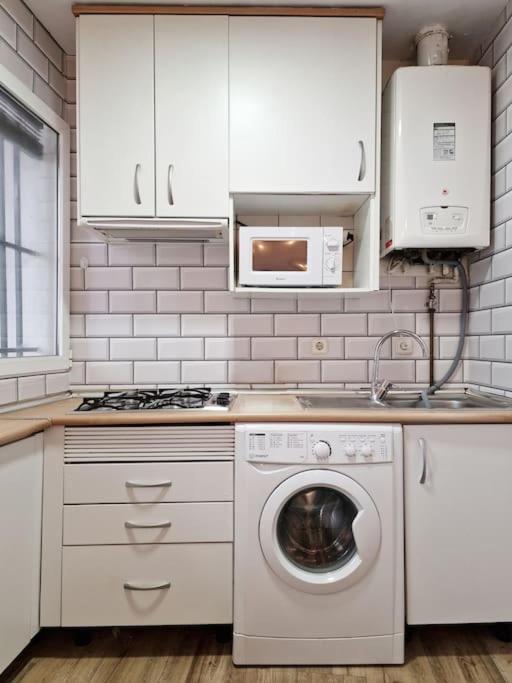 Apartamento For Encantador Piso Temporal En Chamberi 2 Dormitorios, Hidromasaje Y Luz Natural Pon23 Madrid