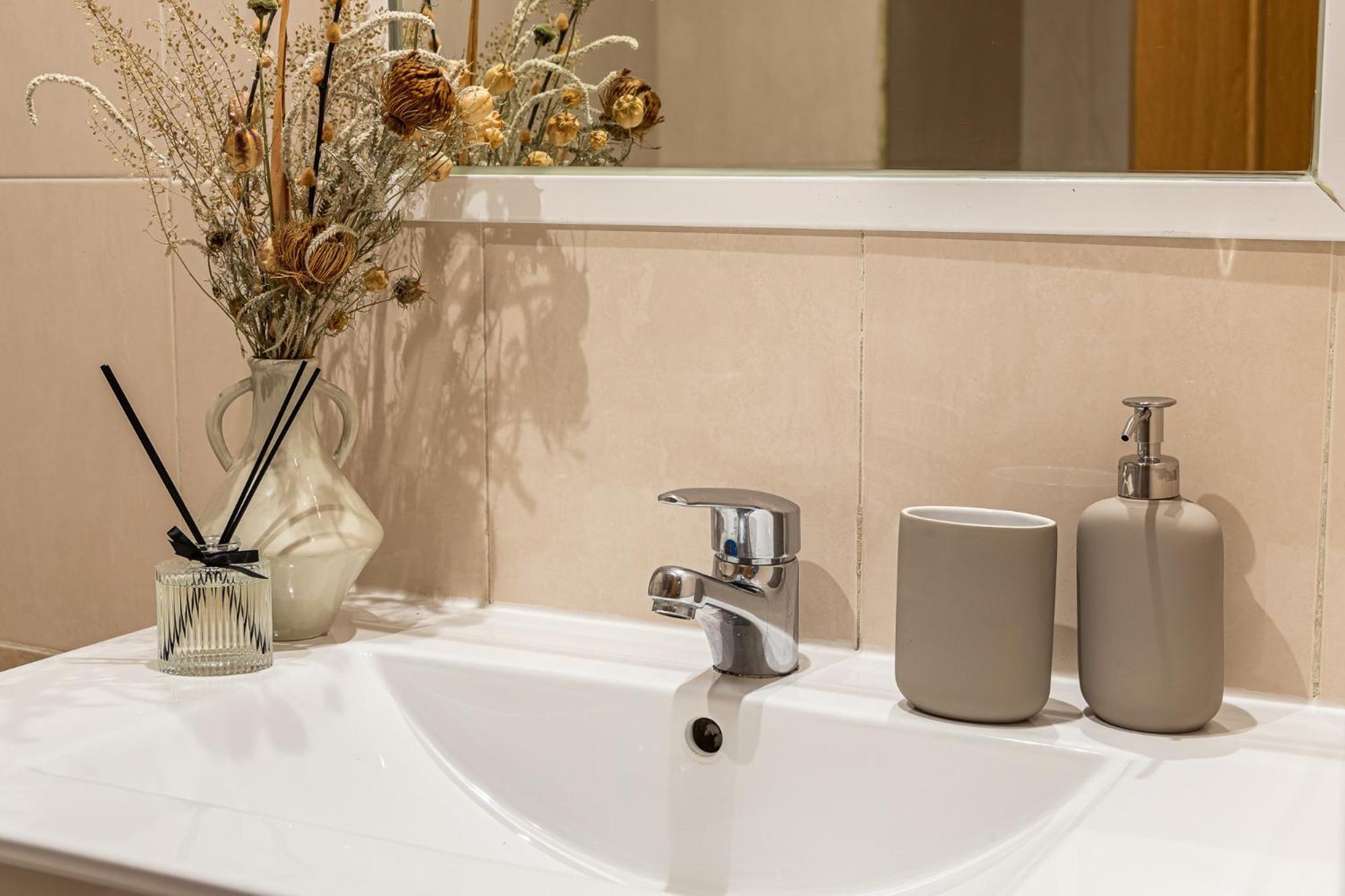 Apartamento Waou Gran Via Iii - Corta Duracion