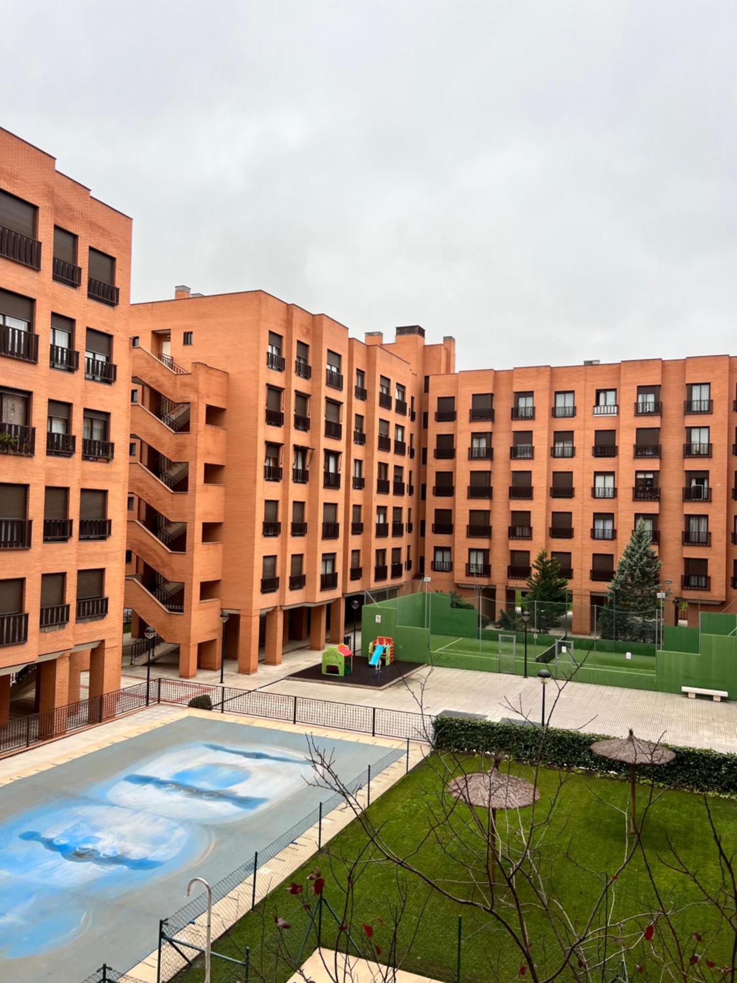 Apartamento Turistico Plenilunio Suite, Airport, Wanda, Ifema Madrid