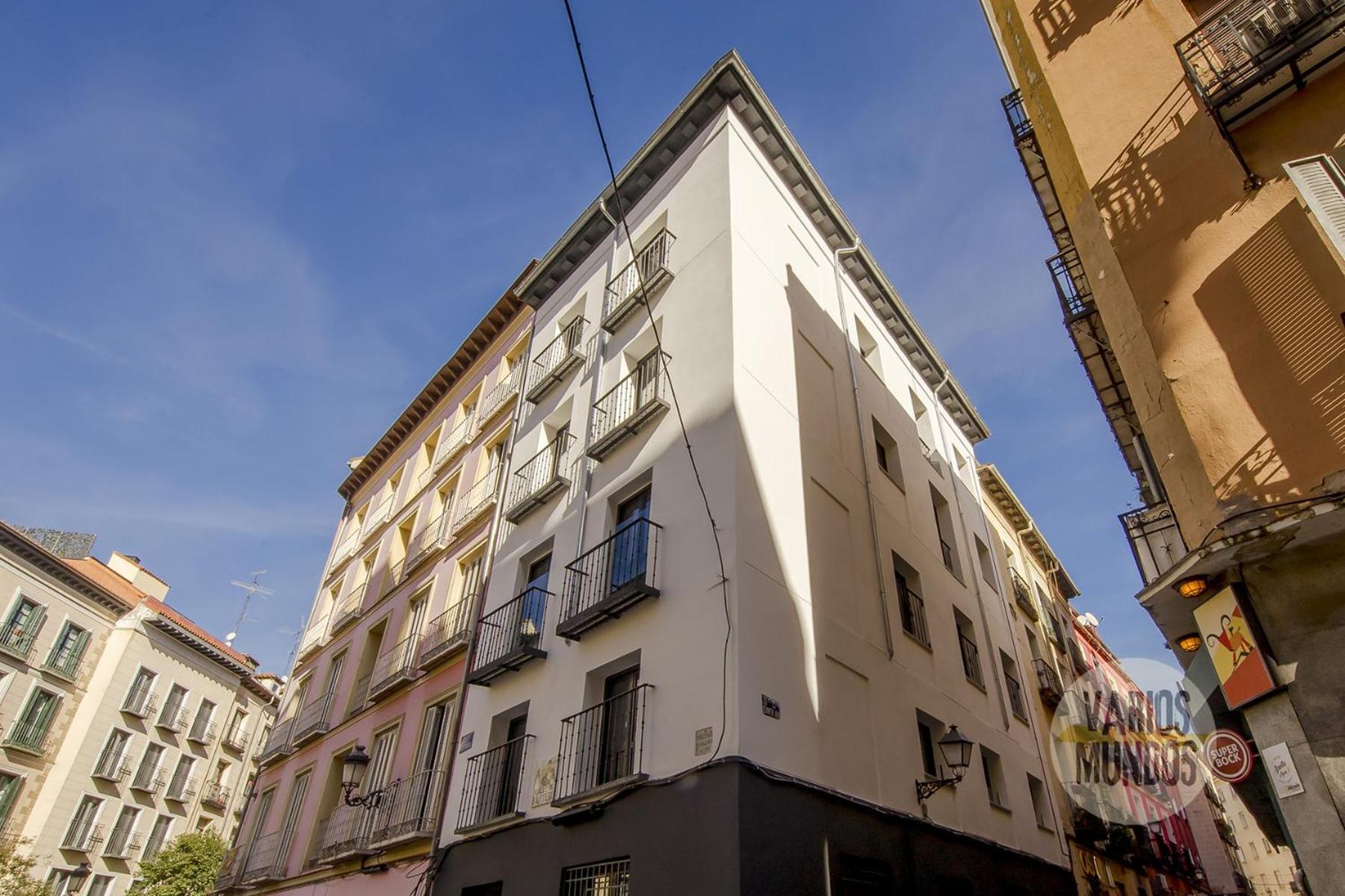 Apartamento Familiar 5pax En Calle Santa Ana-centro E2 *