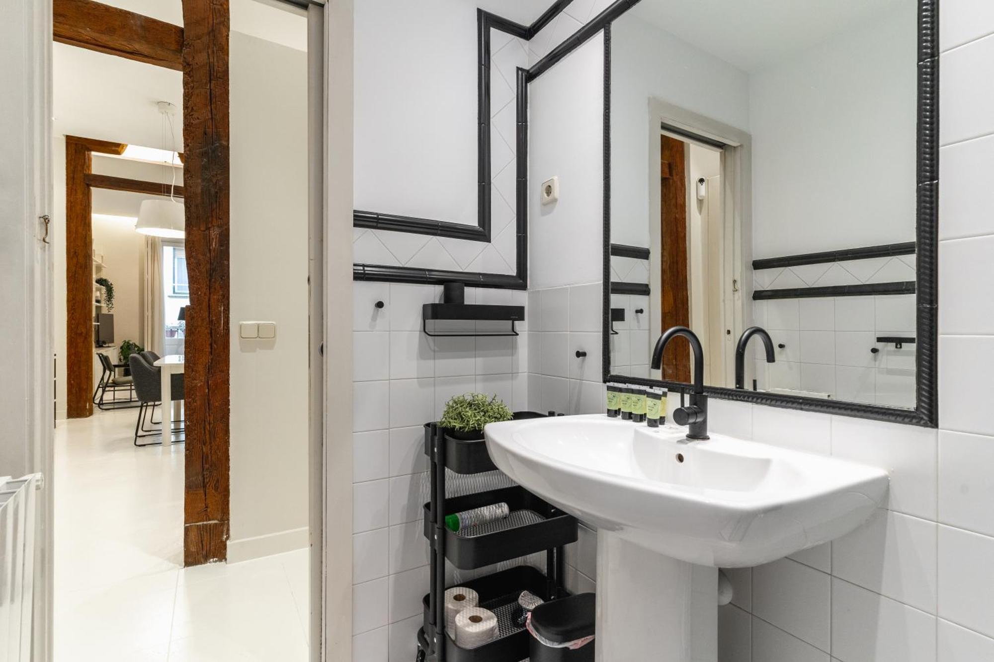 Spacious Modern-3bedrooms 2bathrooms-plaza Mayor Apartamento