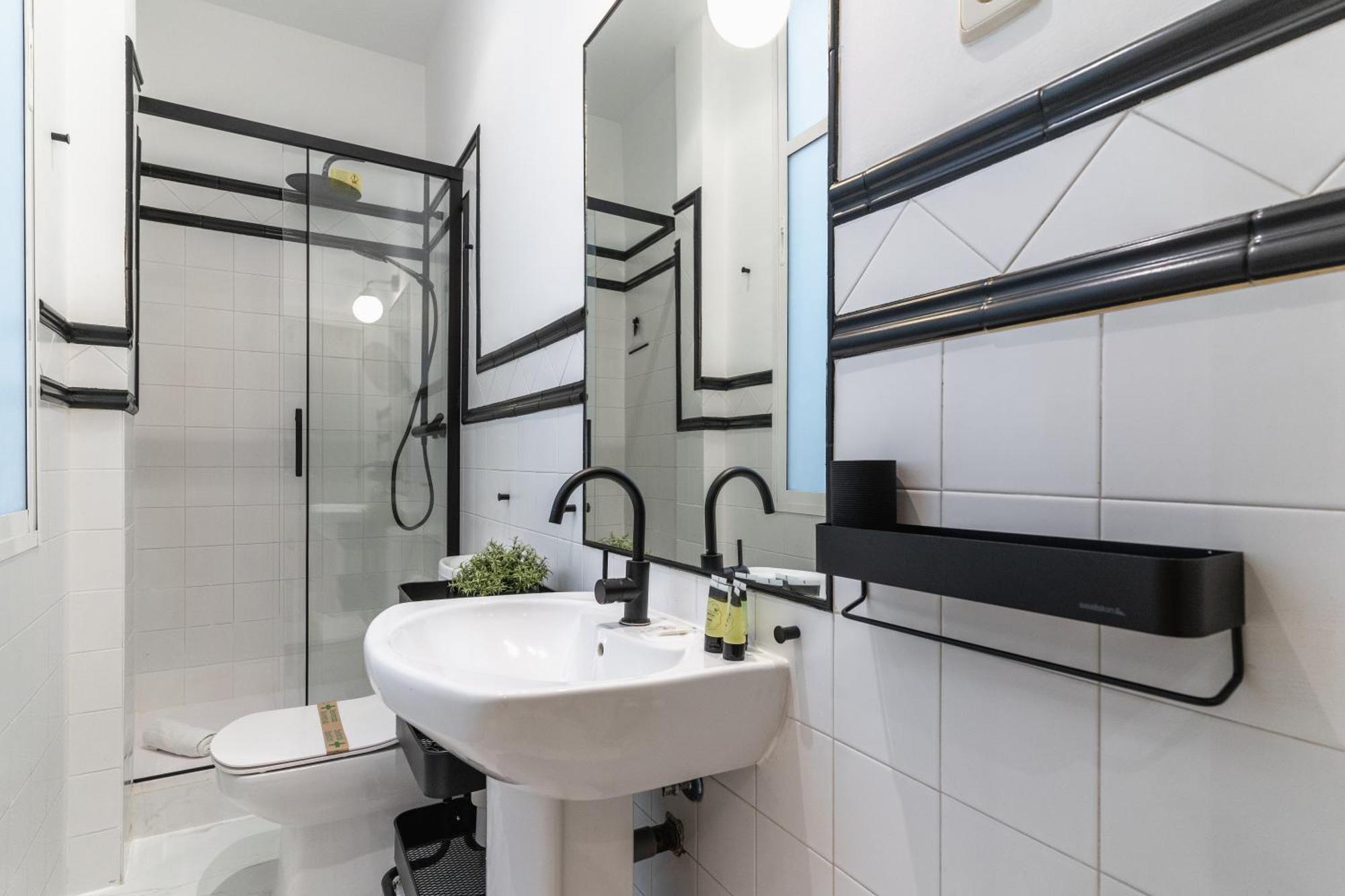 Spacious Modern-3bedrooms 2bathrooms-plaza Mayor