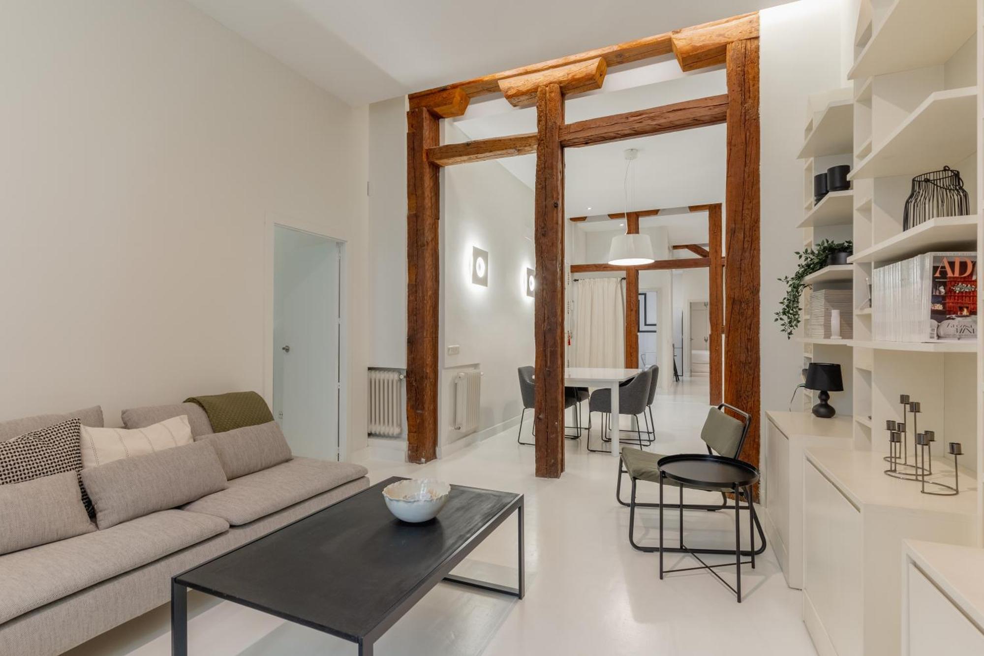 Spacious Modern-3bedrooms 2bathrooms-plaza Mayor Apartamento Madrid