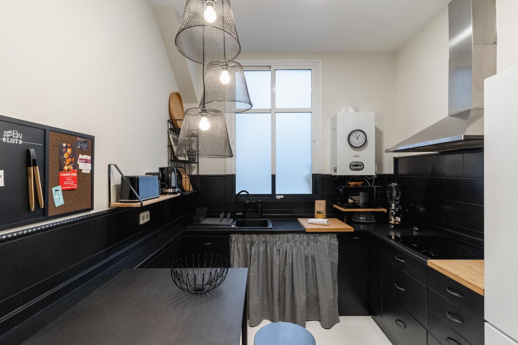 Spacious Modern-3bedrooms 2bathrooms-plaza Mayor * Madrid