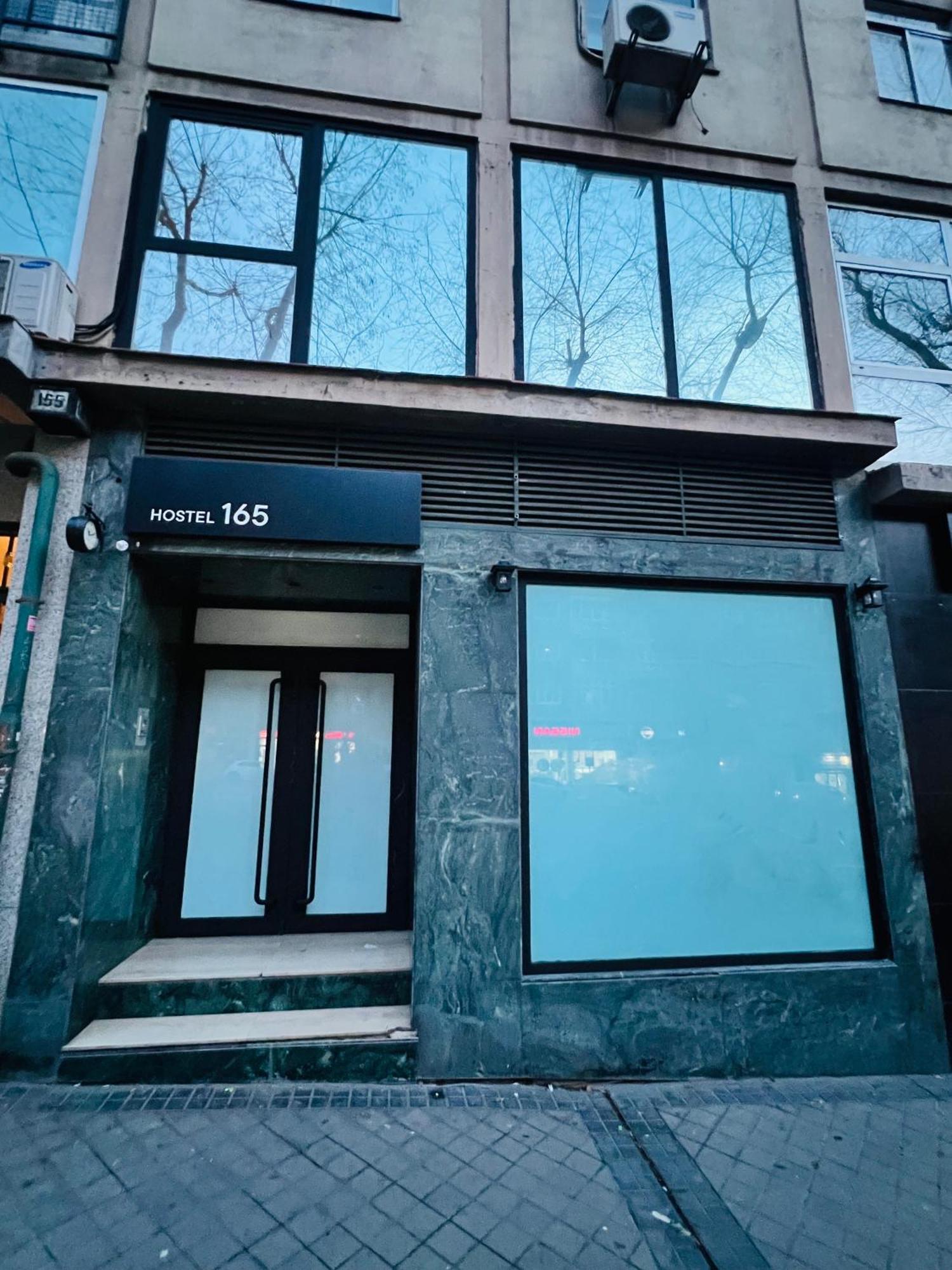 Hostal 165