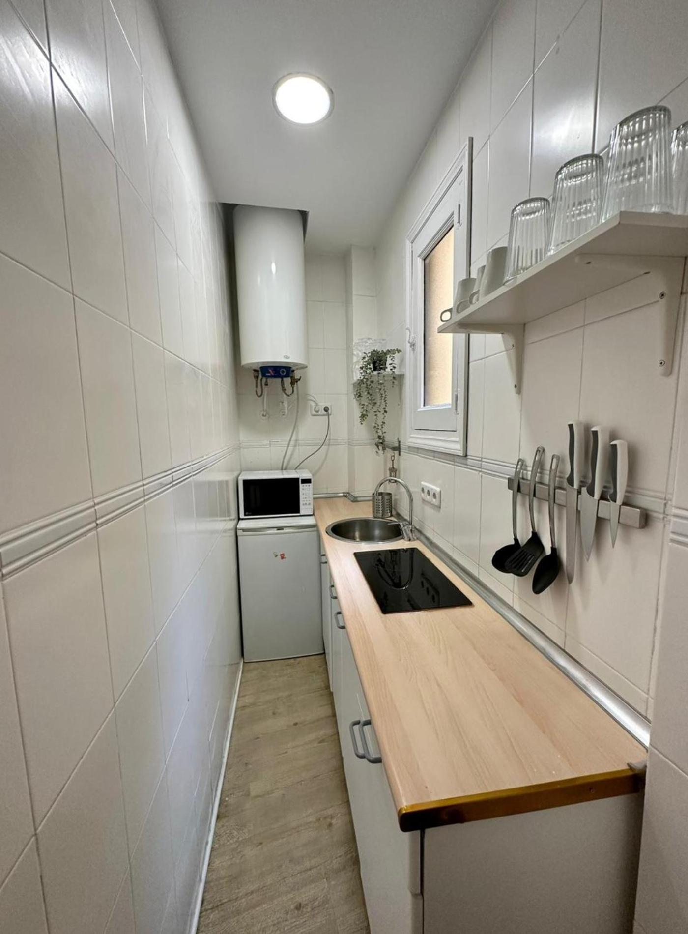 Apartamento Loft 3pax En Huertas-cortes *