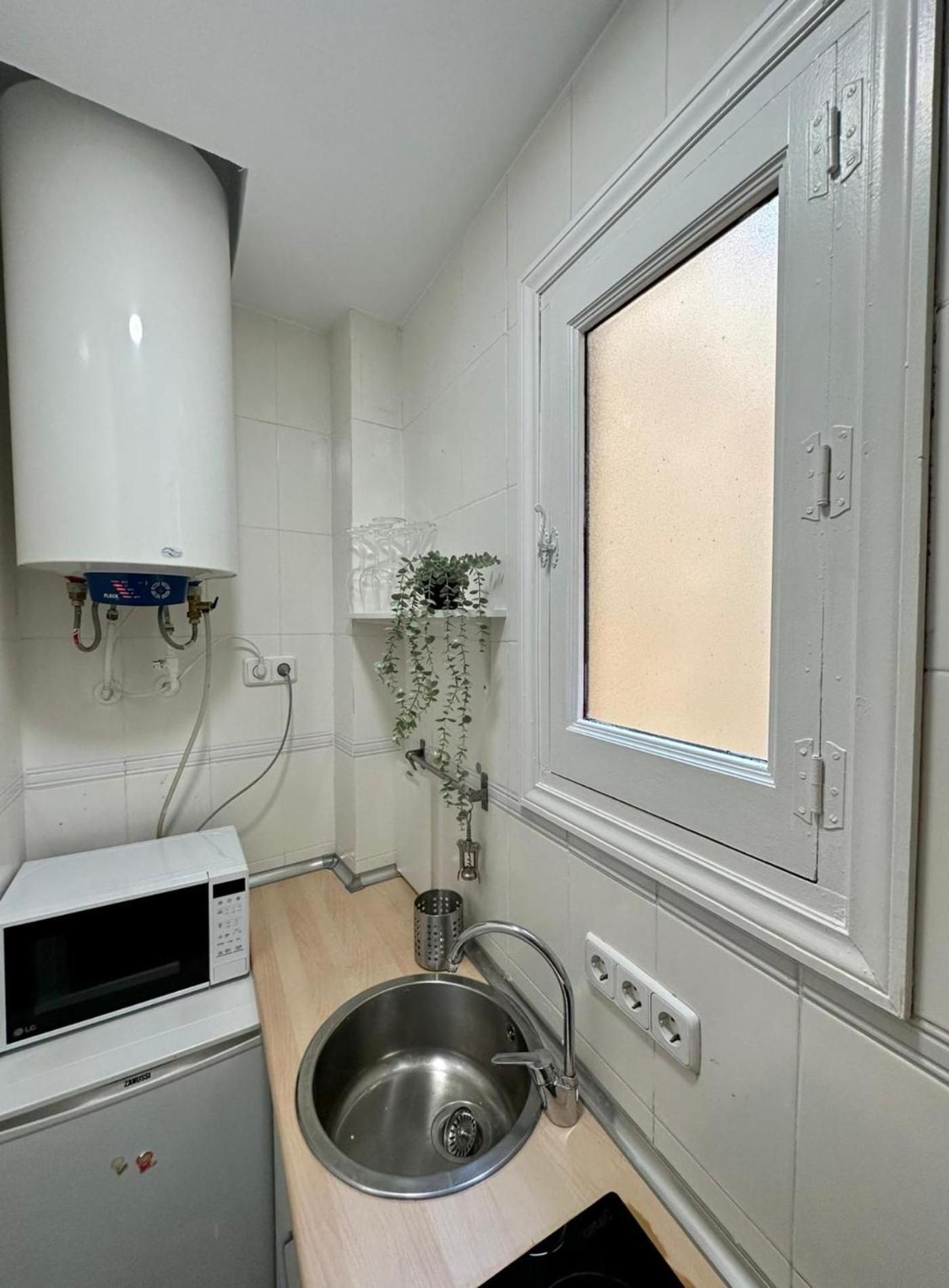 Loft 3pax En Huertas-cortes Apartamento Madrid