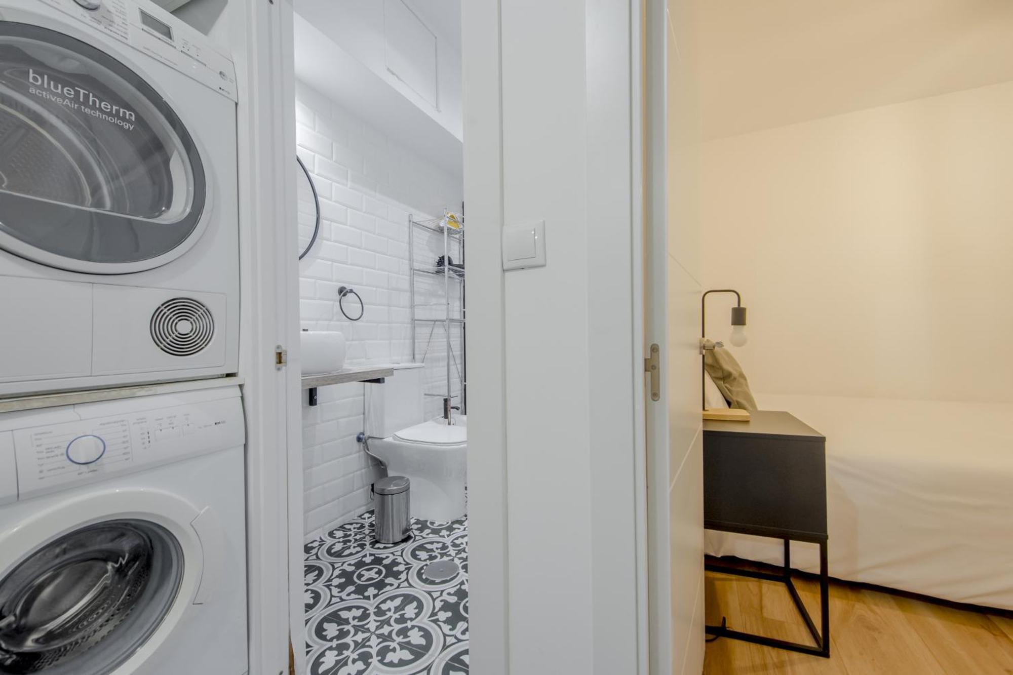 Apartamento C-cabeza Cool 7 Al Lado De Tirso De Molina E1 *