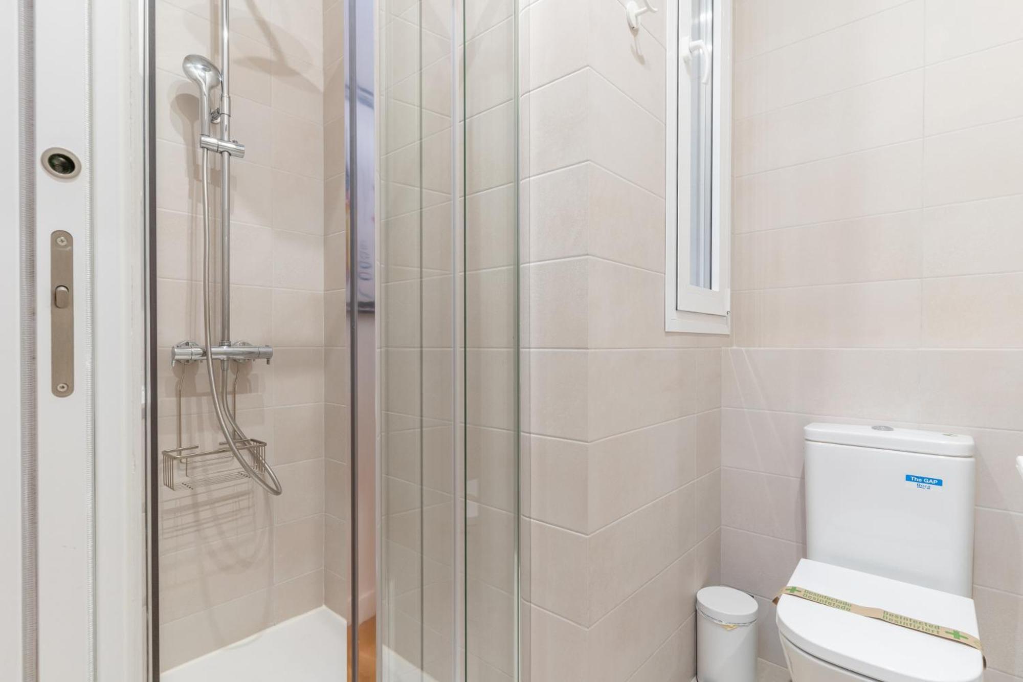 Apartment Spacious Central-3bedrooms 3bathrooms-sol *