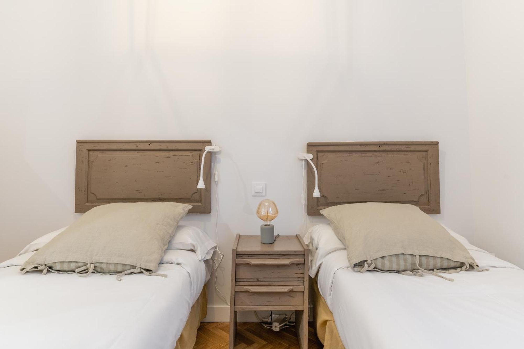 Spacious Central-3bedrooms 3bathrooms-sol