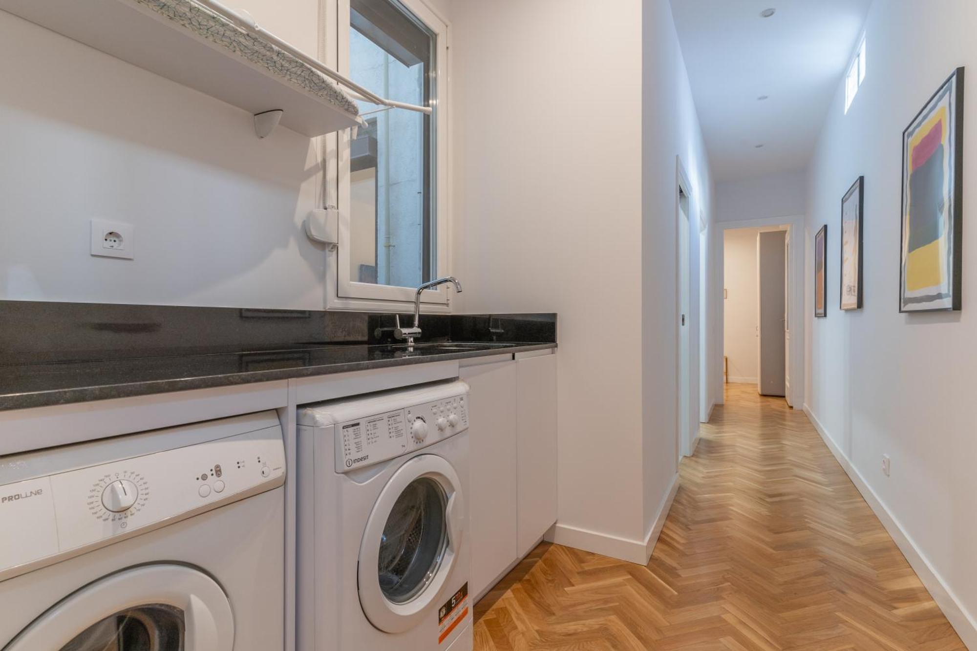 Spacious Central-3bedrooms 3bathrooms-sol Madrid