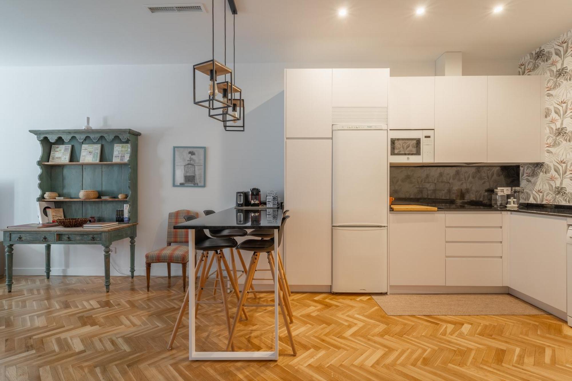 Spacious Central-3bedrooms 3bathrooms-sol * Madrid