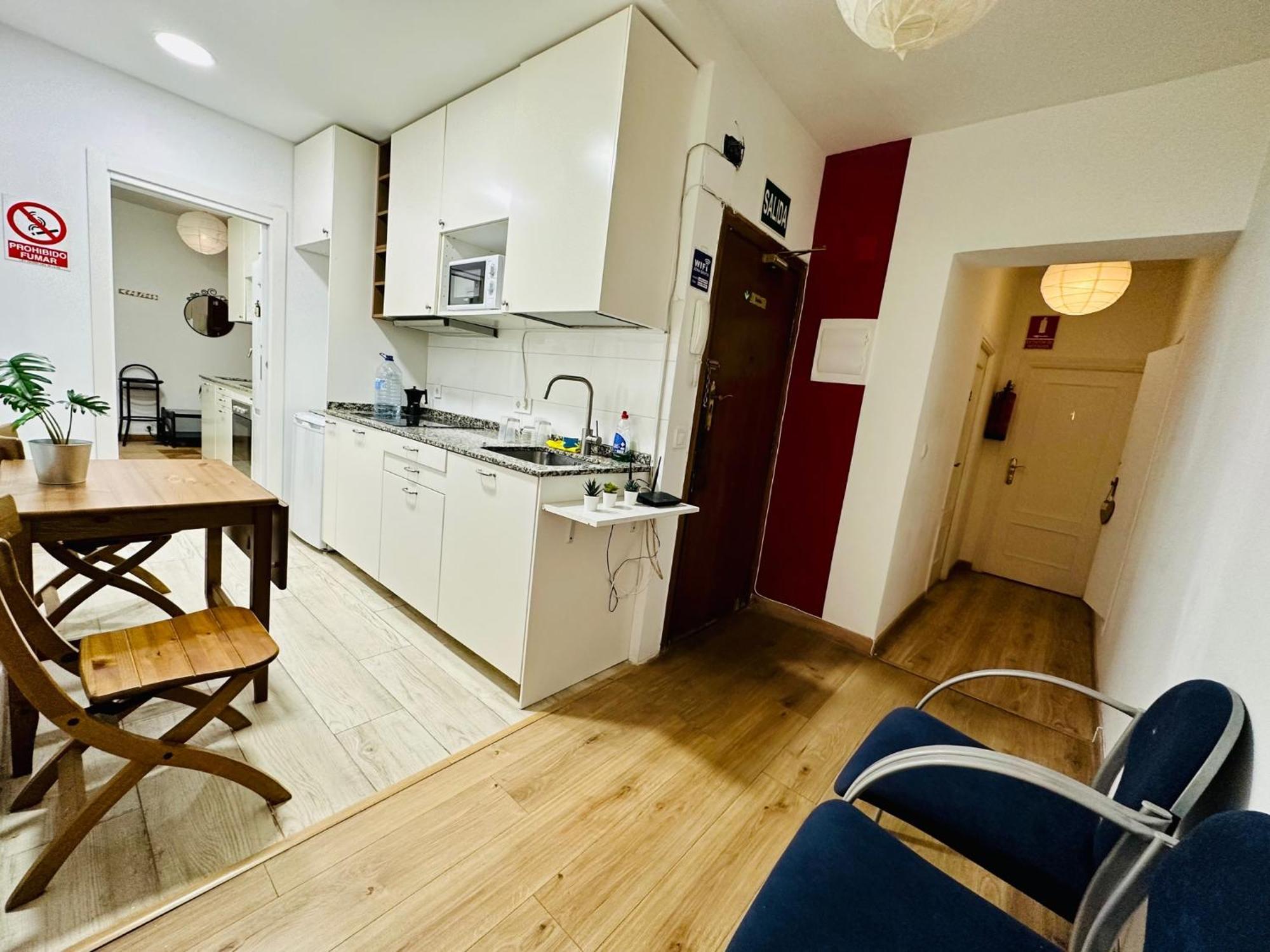 Apartamento Punta Me In Downtown Madrid