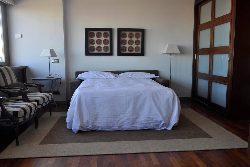 Apartamento Suite-estudio En El Centro Colon Madrid