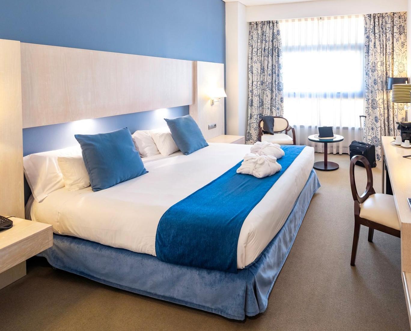 Nuevo Boston Hotel 4*
