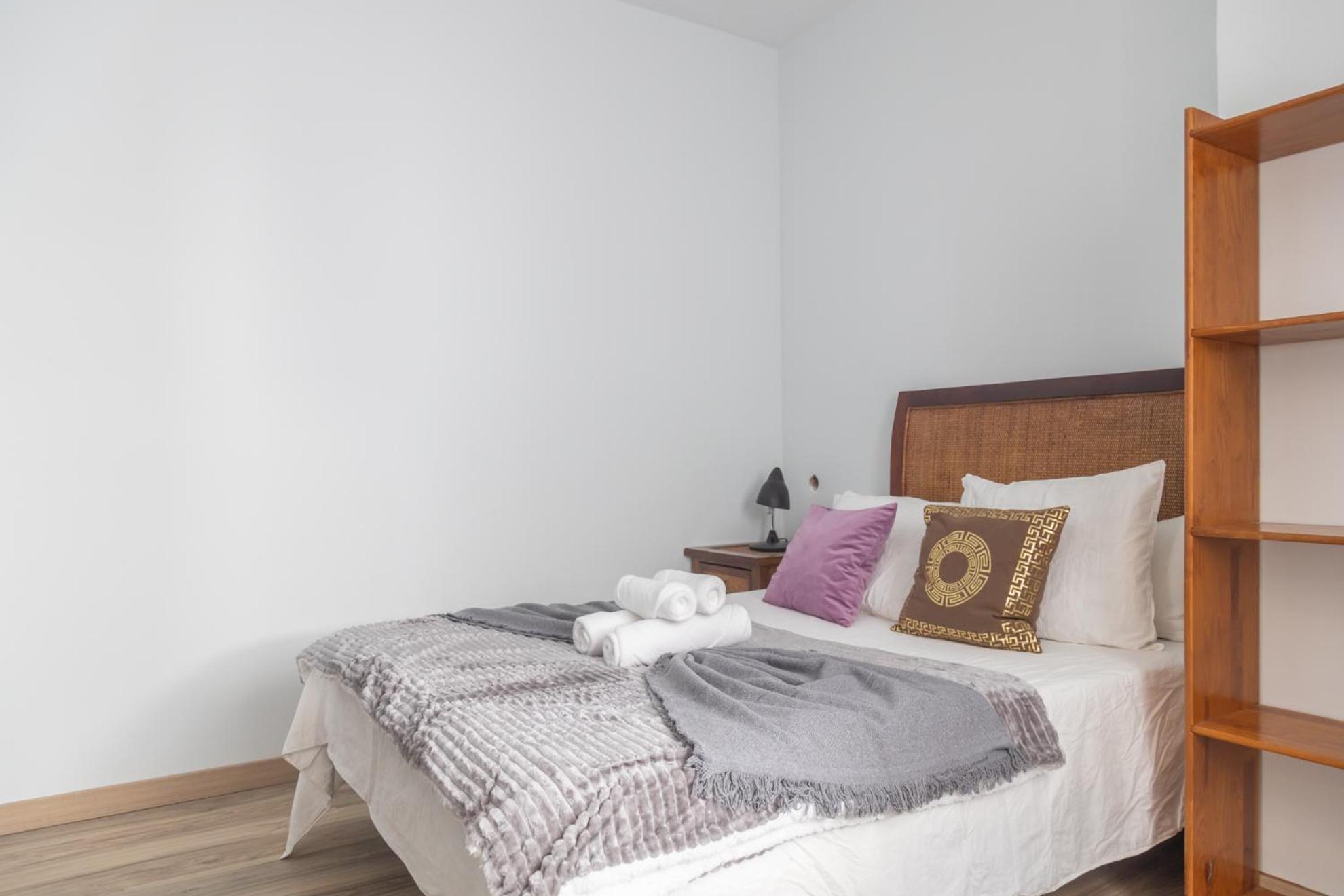 Exclusivo Maria De Molina Temporal Apartment
