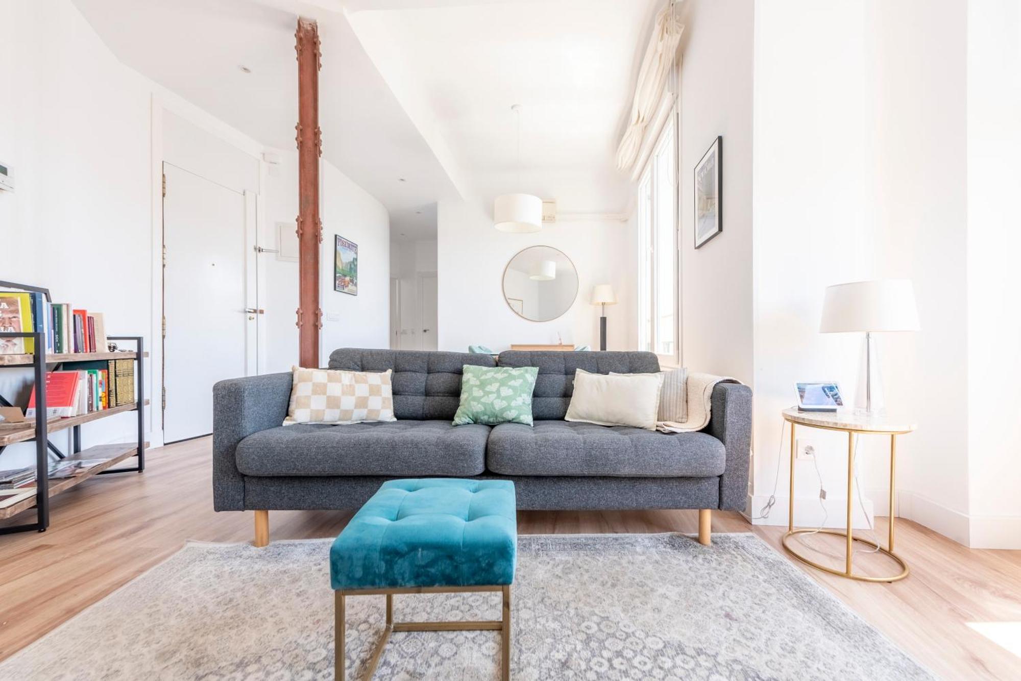 Apartamento Alcala Street View