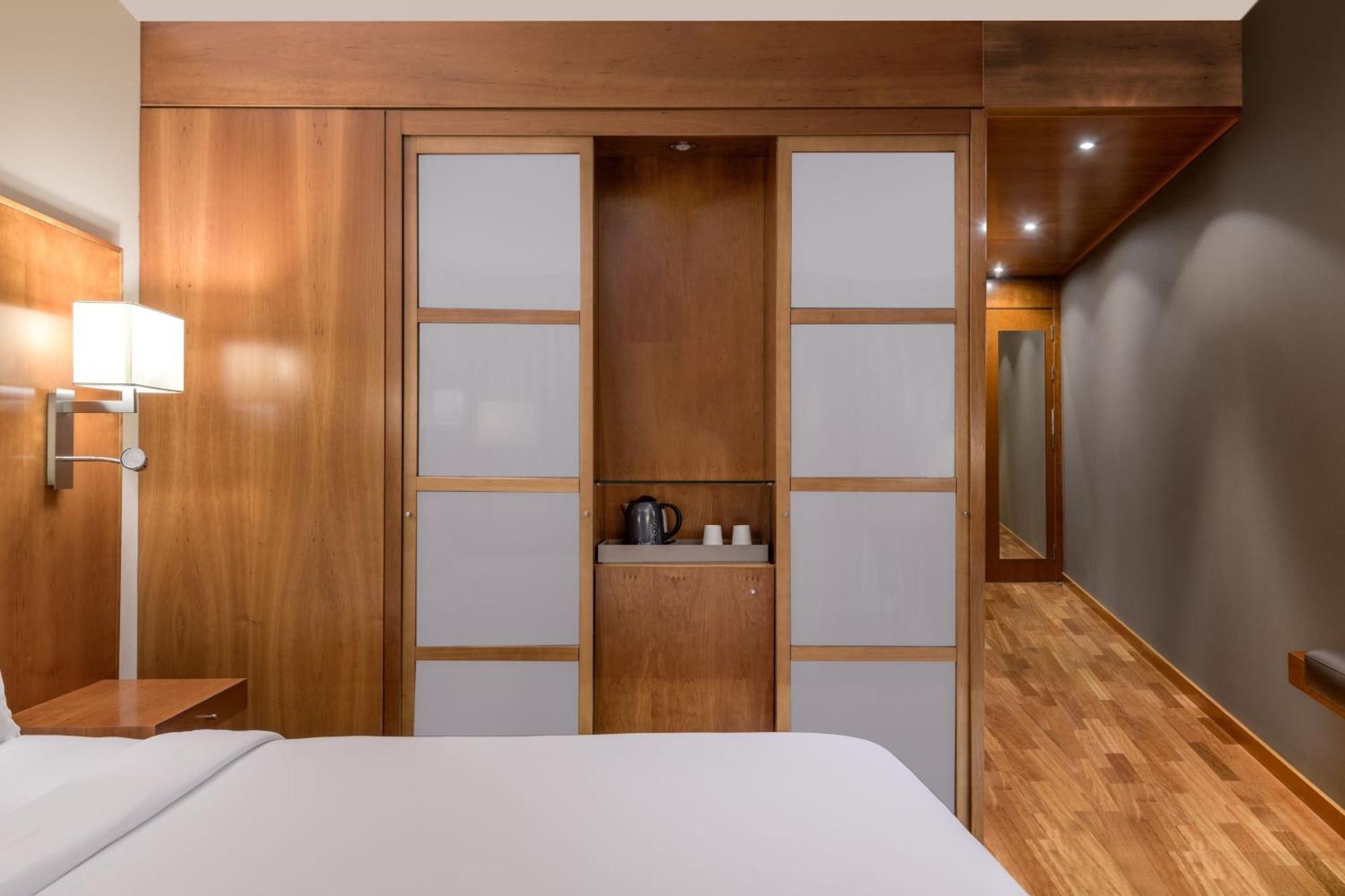 Hotel Ac Aitana By Marriott 4*