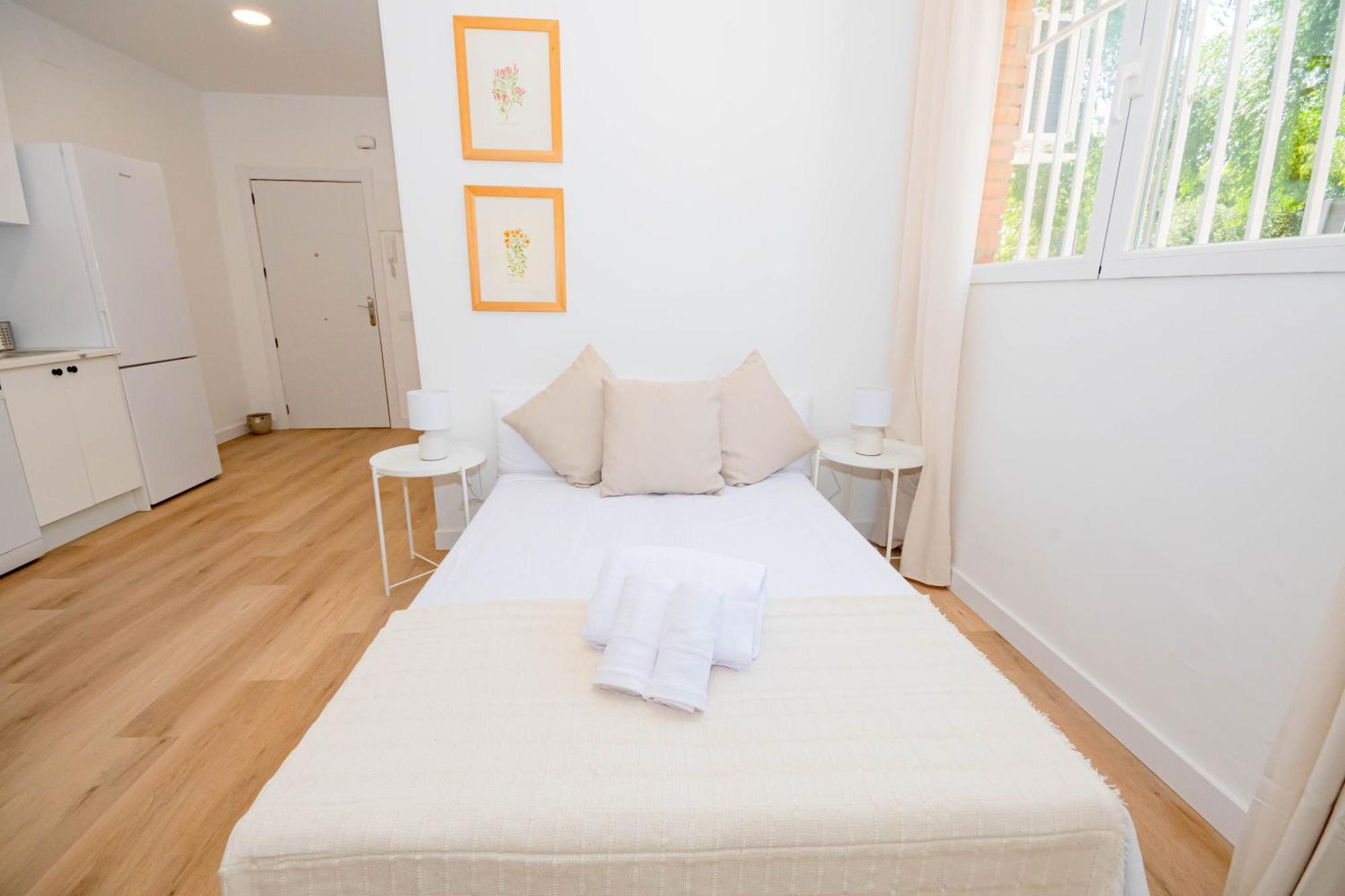 For Cozy And Charming 3-bedroom Temporal In Asr18 Apartamento Madrid