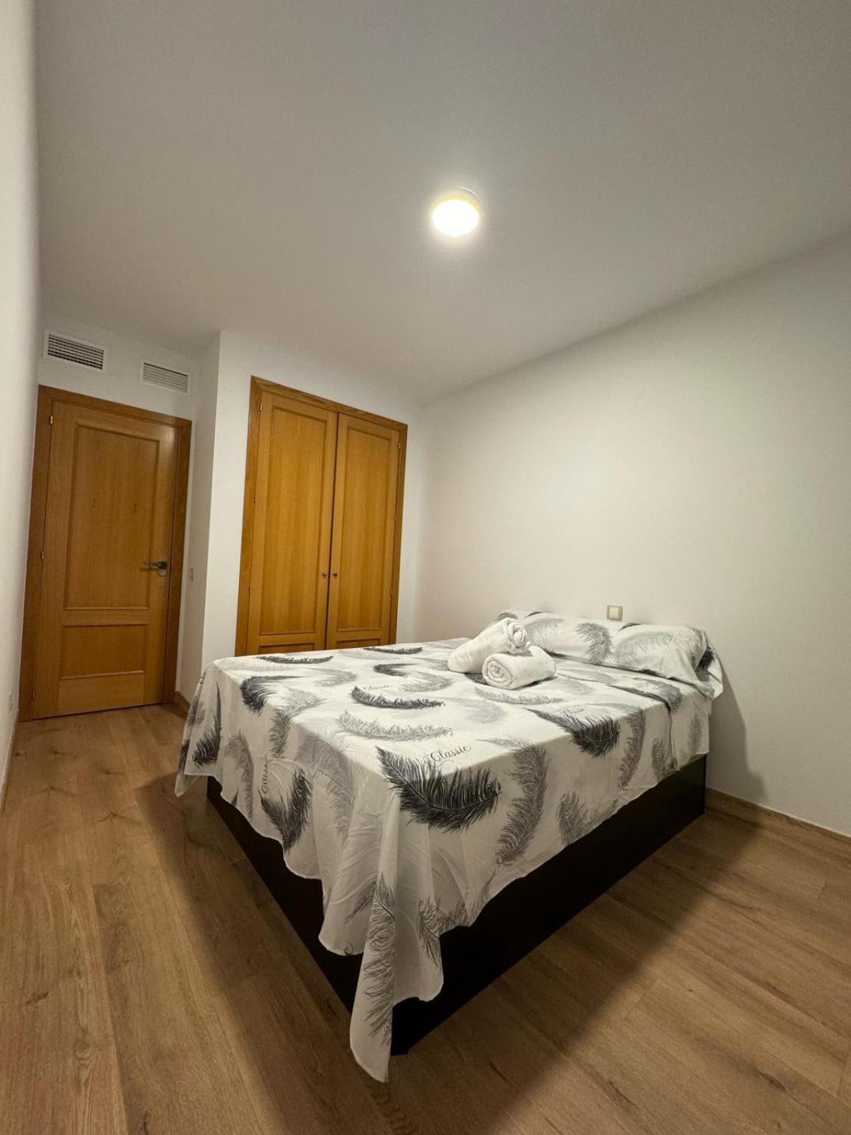 Marssuites Zapata Pensión *